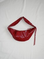 nona Banana Bag XS - Crushed Patent Ruby