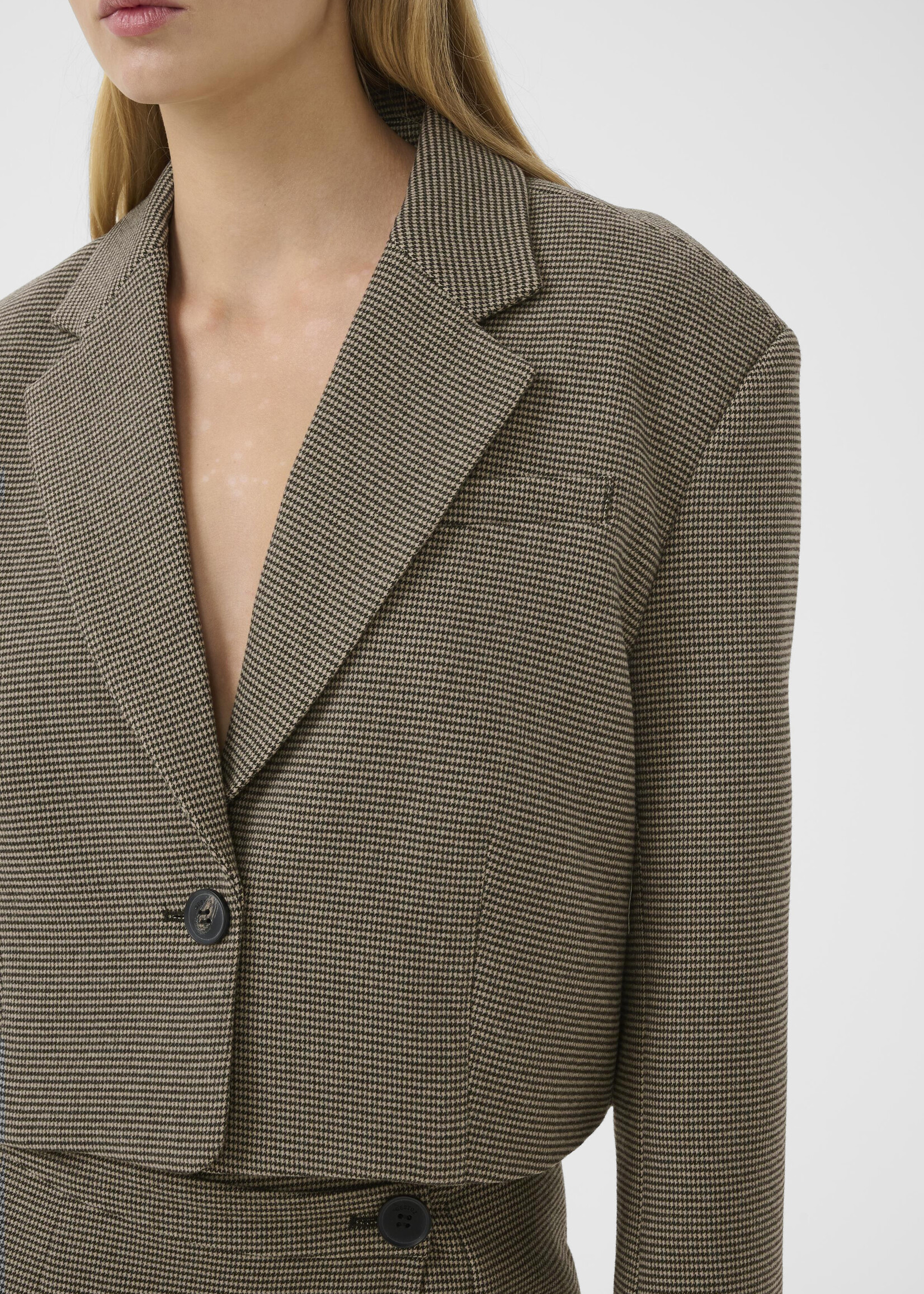 Gestuz GZCasia Blazer - Black and white