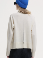 our sister WKooning Turtle Neck Stripe - Off-white