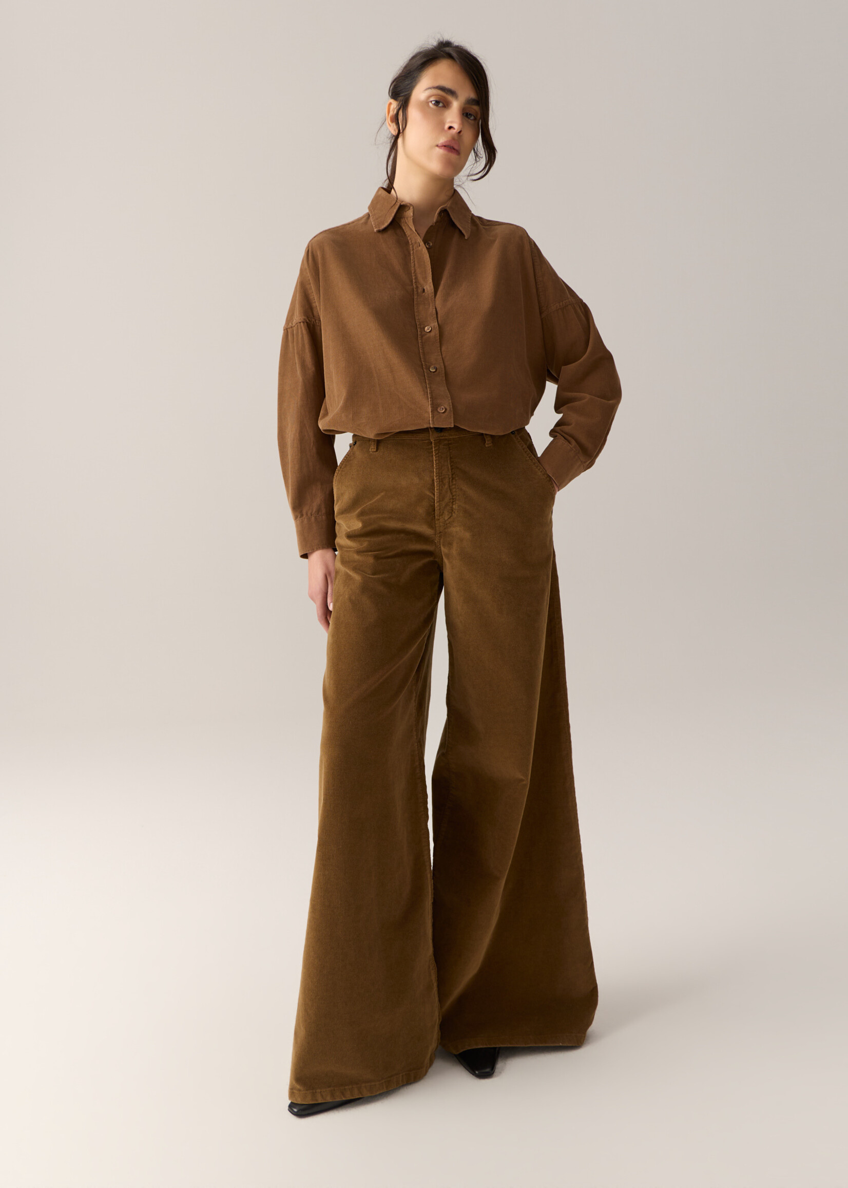 lois New Marlene - Shiny cord - Caramel Cafe