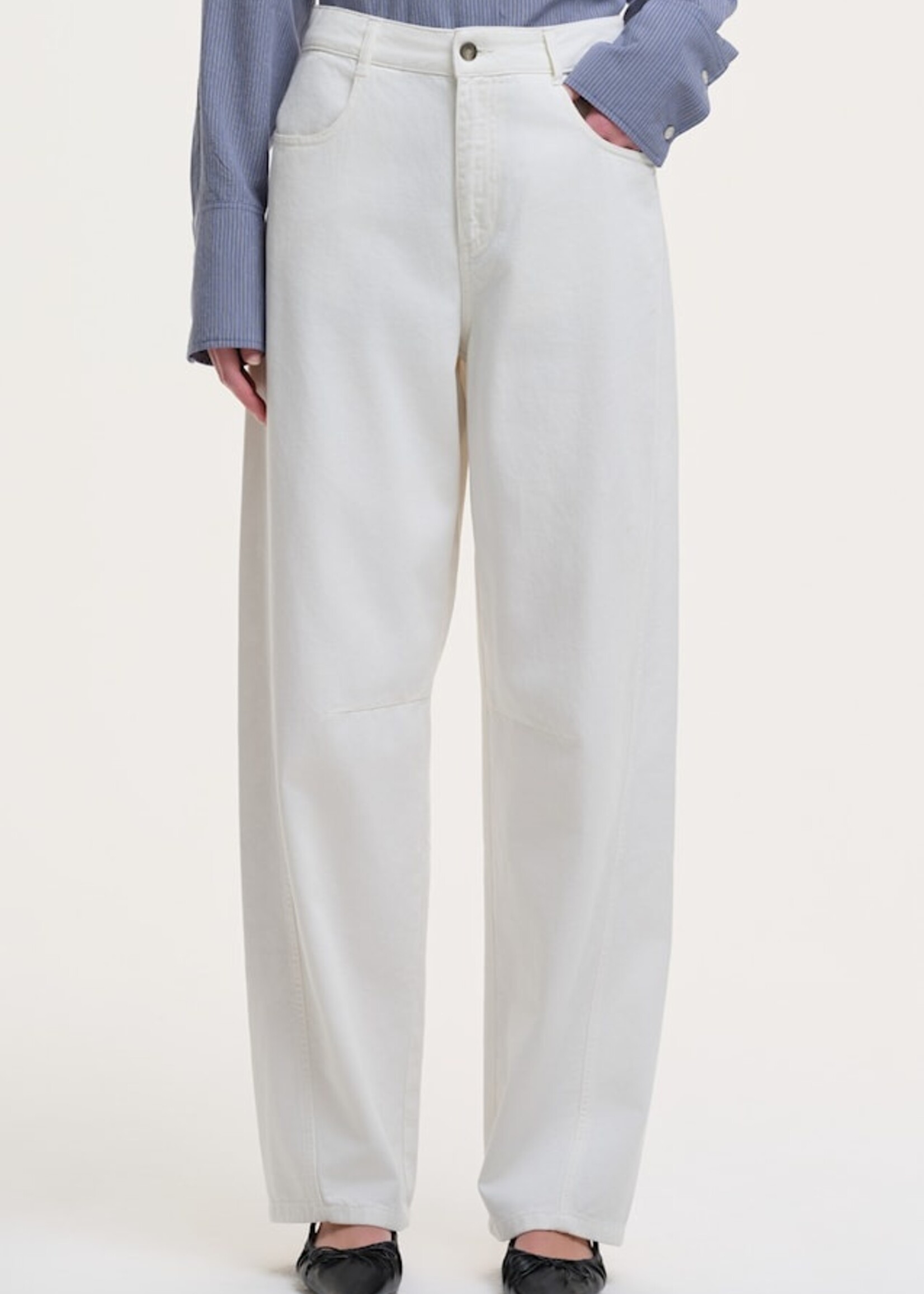 our sister WPeggy Barel Fit Pants - Off-white