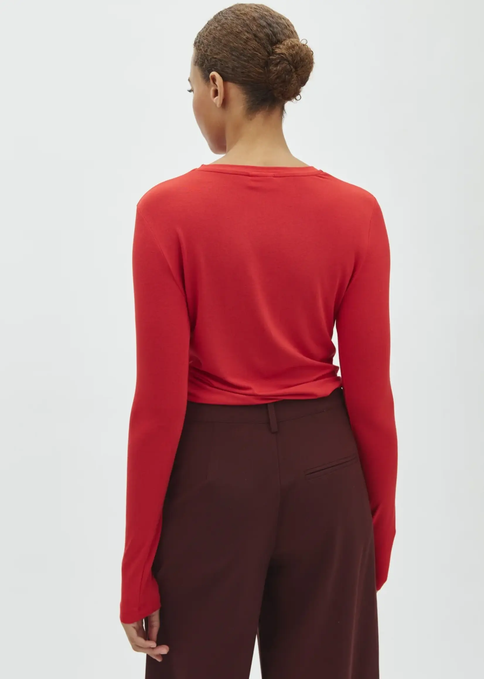 mbyM Christina-M top - Red aura