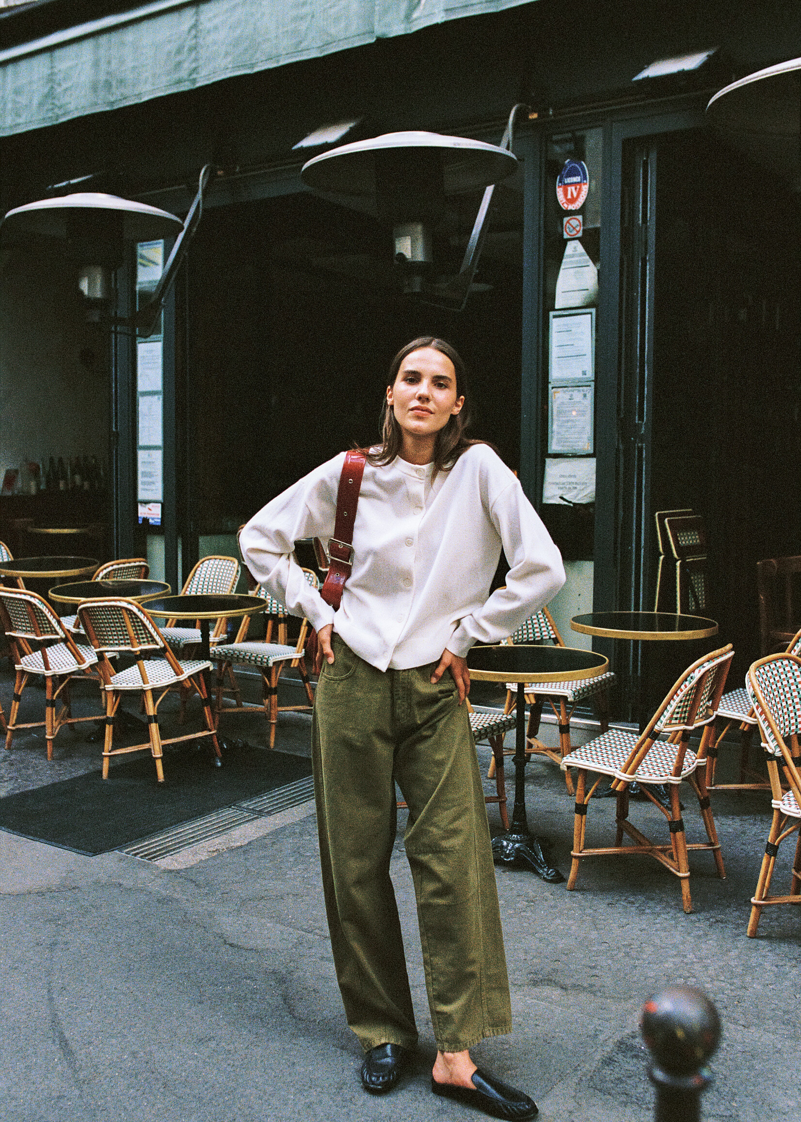 our sister WPeggy Barel Fit pants - Khaki