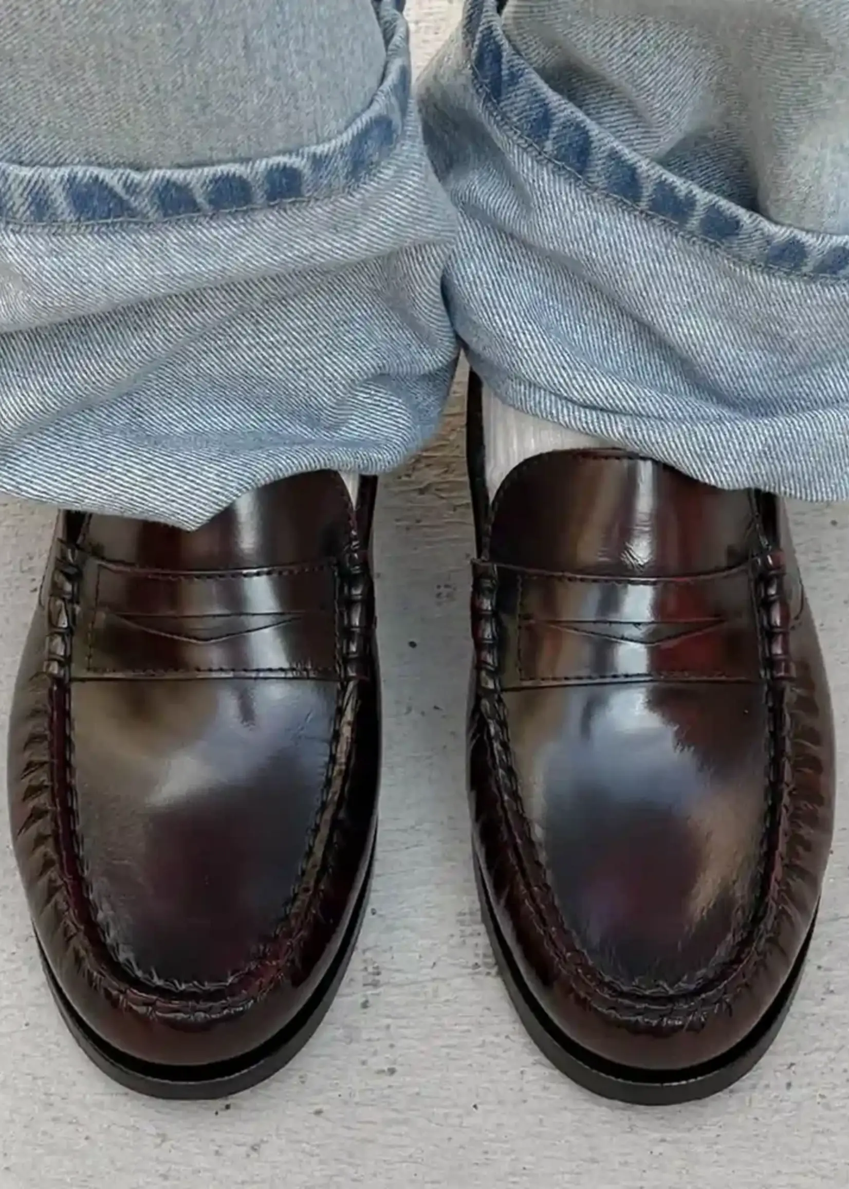 alohas Rivet Brushed Burgundy Leather Loafers