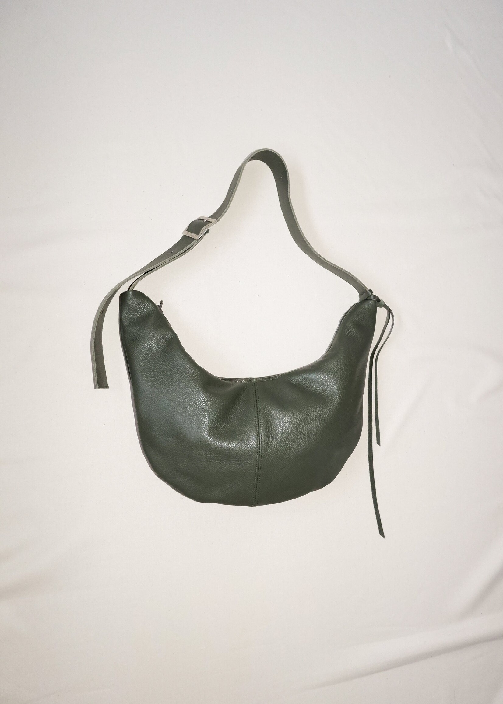 nona Buckle Banana XL - Dark Green