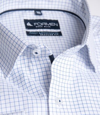 FORMEN Stijlvol wit hemd met blauwe ruitjes