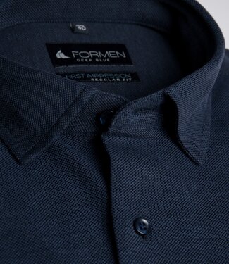 FORMEN Donkerblauw knitted overhemd