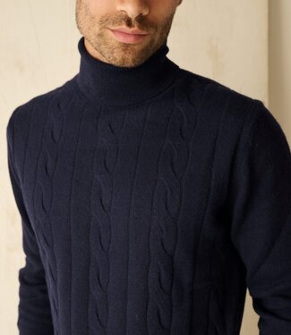FORMEN Rolkraagtrui met kabel donkerblauw