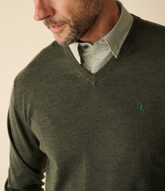 FORMEN V-hals trui - merino olive