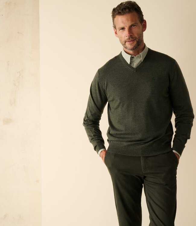 V-hals trui - merino olive 3