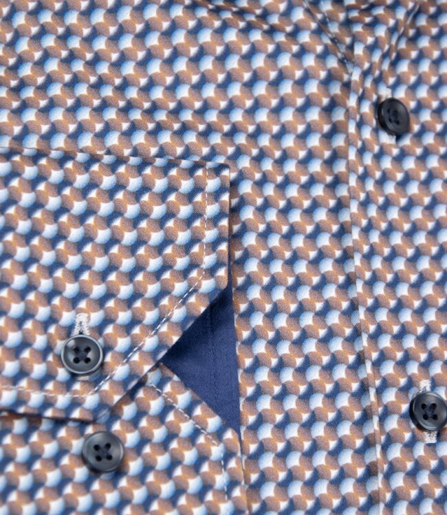 Camel hemd met all-over print poplin 2