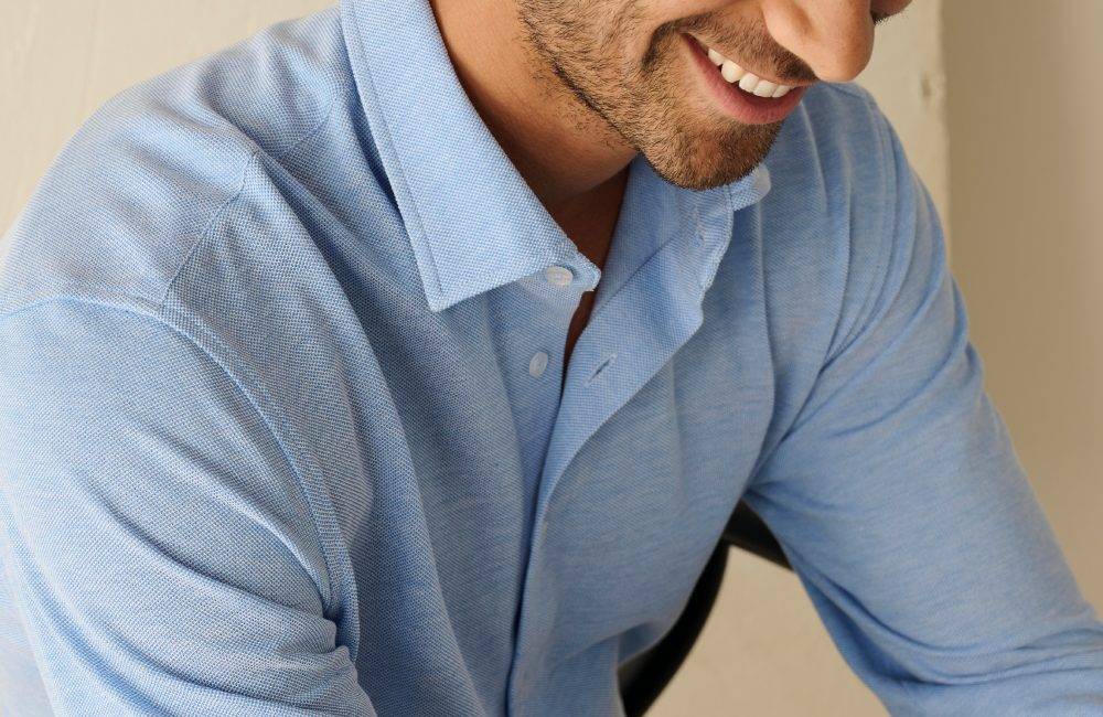THE KNITTED SHIRT