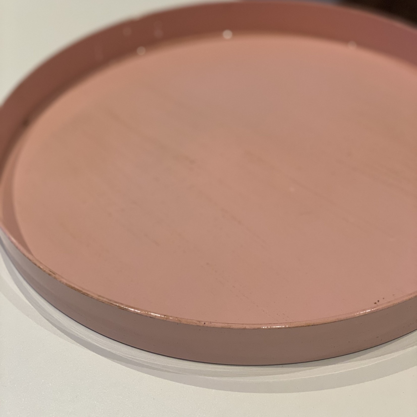 Platteau kunststof roze met bruine vegen D32cm