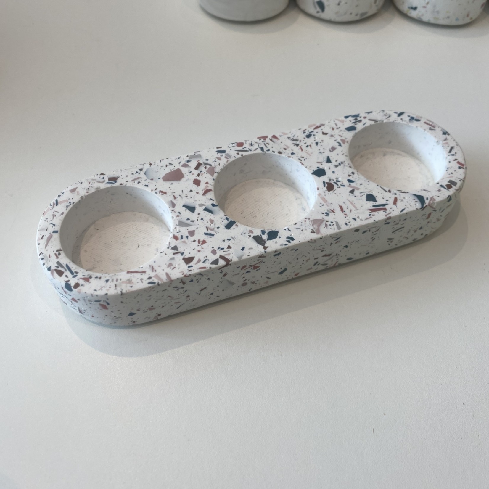 Tially Design Mary theelichtenhouder voor 3  Blossom terrazzo (betoncomposiet handmade)