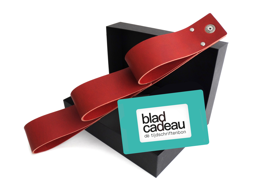 Gift set MAG & BLADCADEAU - red