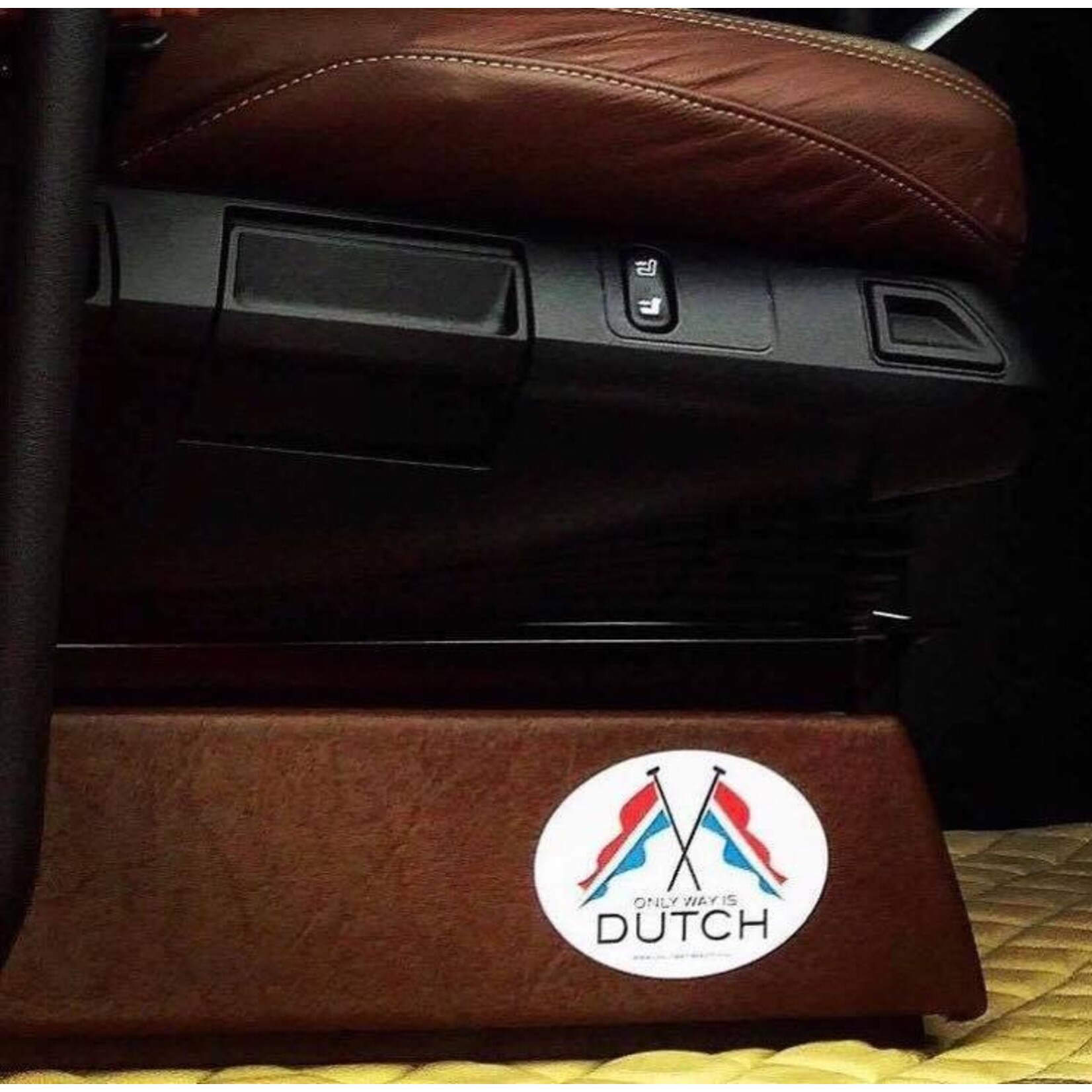 ONLY WAY IS DUTCH Only Way Is Dutch Sticker Oval