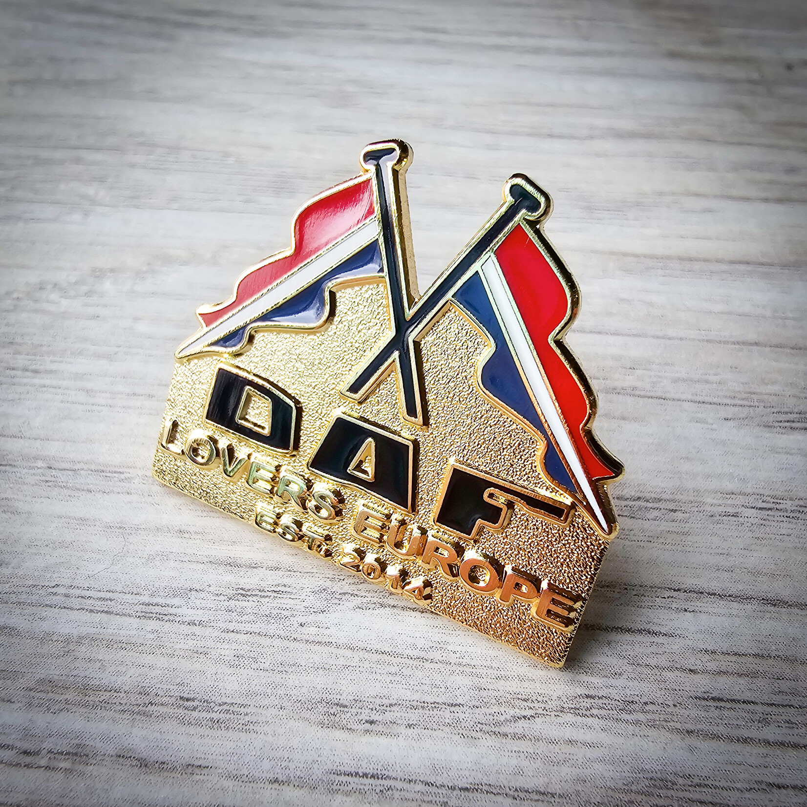 ONLY WAY IS DUTCH DAF Lover Europe Pin