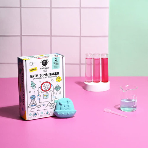 NAILMATIC DIY KIT Cosmos Bath Bomb Maker NAILMATIC DIY KIT Cosmos Bath Bomb Maker
