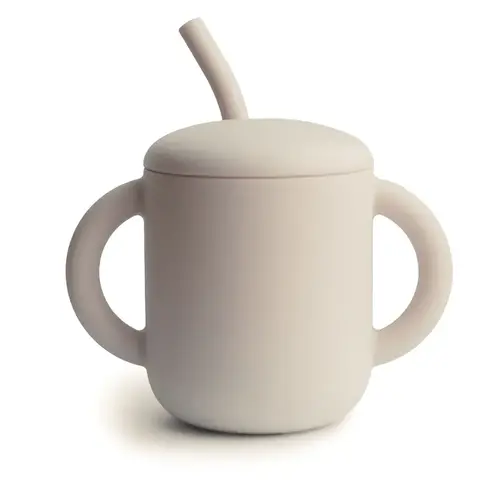 mushie silicone training cup - drinkbeker met rietje shifting sand mushie silicone training cup - drinkbeker met rietje shifting sand