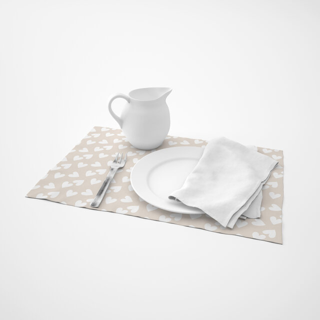 Placemat | Nude hearts
