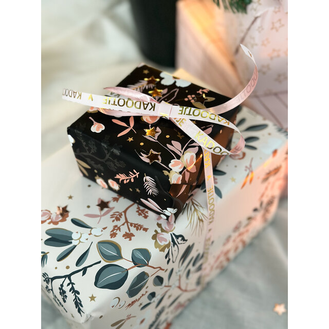 Rol inpakpapier | Christmas decoration| Pink | 3 meter