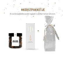 Kerstpakket | Smulpotje feestdagen en kaarsen | In cellofaan