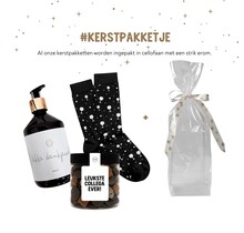 Kerstpakket | Handzeep, snoep en sokken | In cellofaan