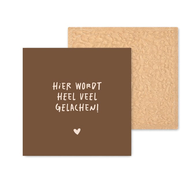 Kleurrijke tegel | 11 CM | Hier wordt heel veel gelachen!