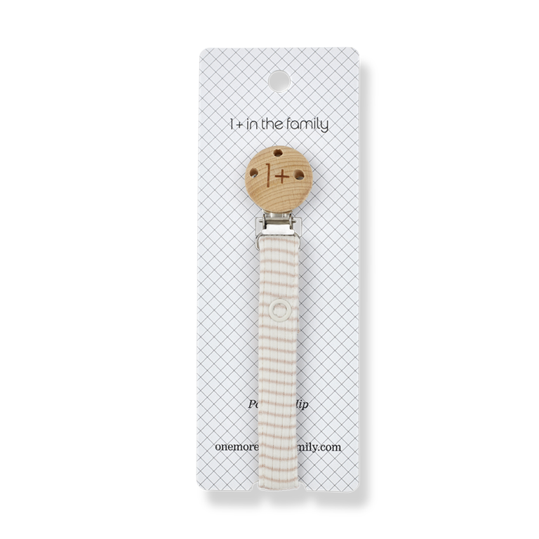 1+ in the family Aina pacifier clip | Speenkoord nude/ivory