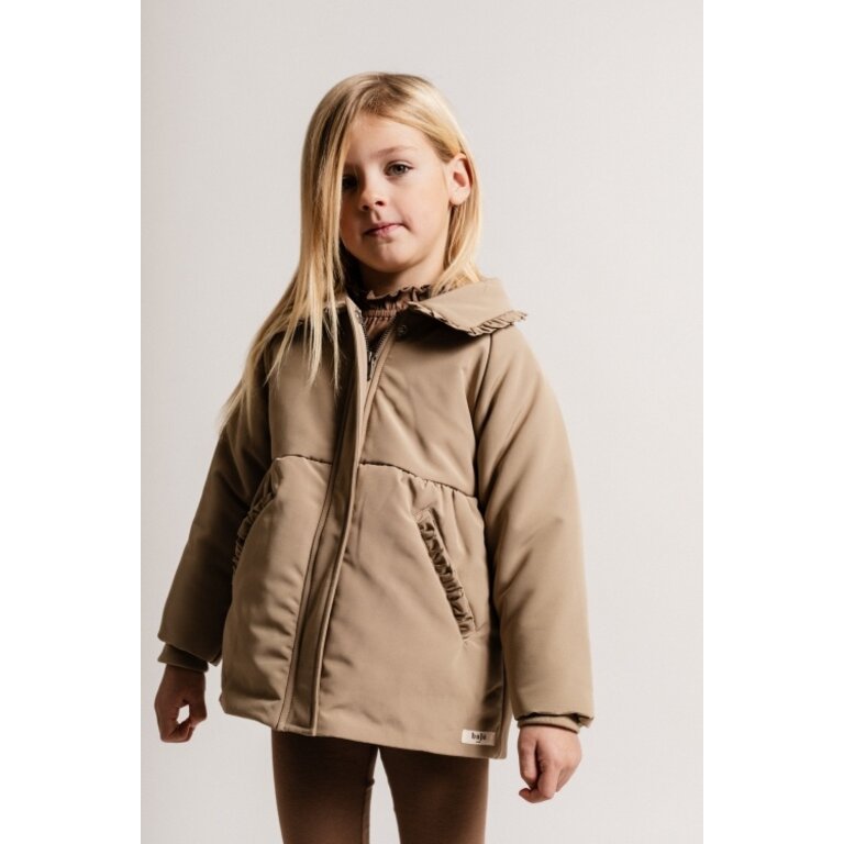 Baje Studio Louise | Jacket | Sand desert