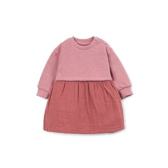 PLAY UP Fleece Dress | Yarn | Pink