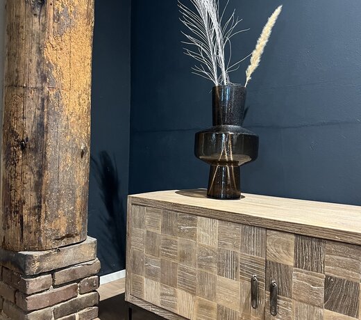 Landelijke en industriële tv-kasten