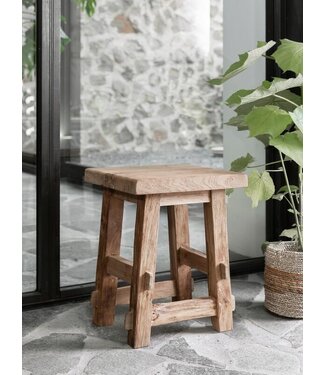 Must Living Stool Tuscany