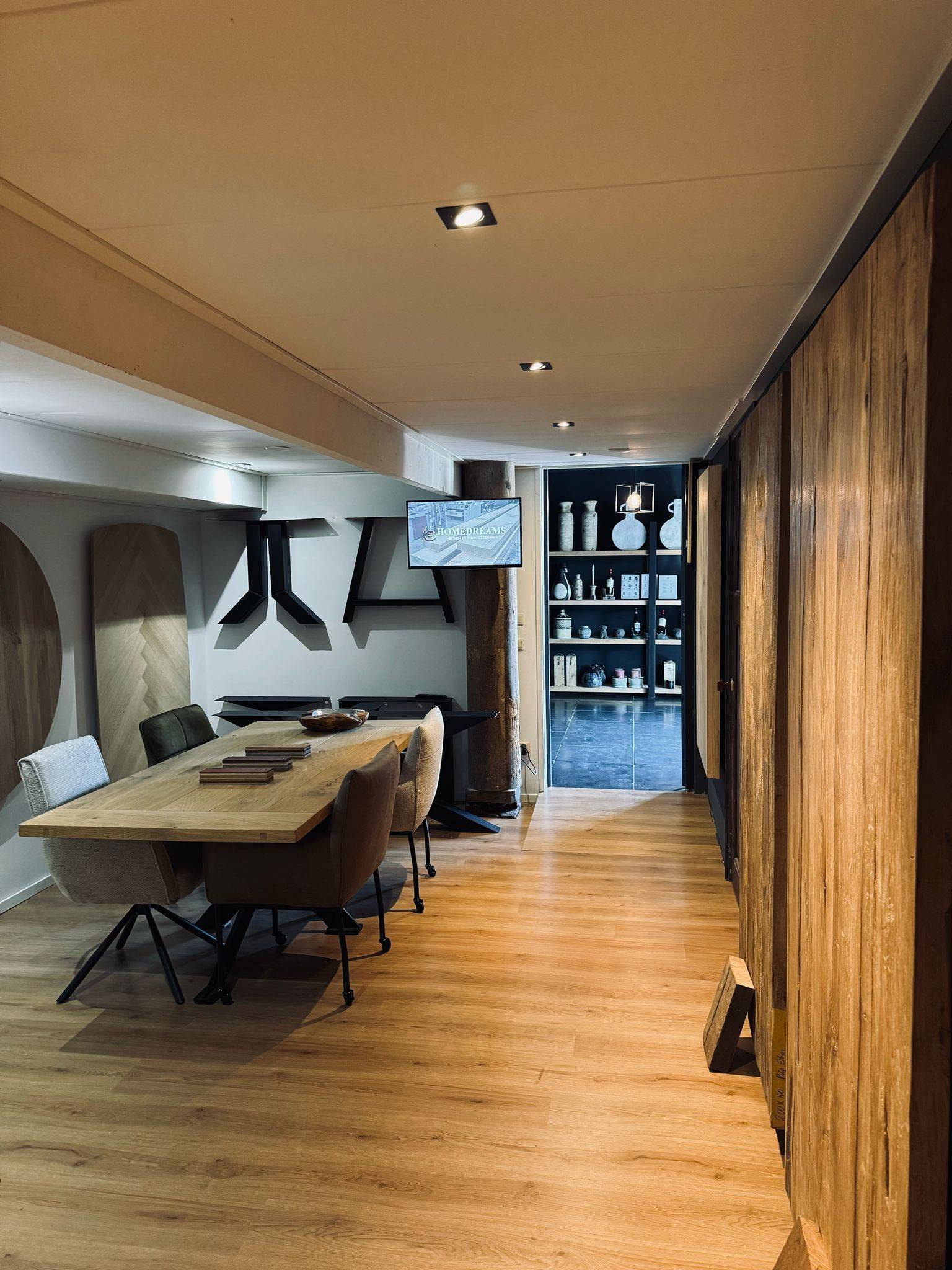 Bezoek onze meubelboerderij