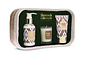 Maison & Déco coffret cadeau de bain dans un panier en bambou avec doublure en lin Maison & Déco coffret cadeau de bain dans un panier en bambou avec doublure en lin