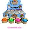 Display van 24 stuks - Squishy Dumpling: Glow in the dark 5,5 CM Display van 24 stuks - Squishy Dumpling: Glow in the dark 5,5 CM
