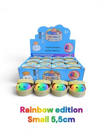 Display van 24 stuks - Squishy Dumpling: Rainbow 5,5 CM Display van 24 stuks - Squishy Dumpling: Rainbow 5,5 CM