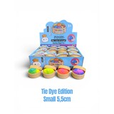 Display of 24 items - Squishy Dumpling: Tie-dye 5,5 CM Display of 24 items - Squishy Dumpling: Tie-dye 5,5 CM