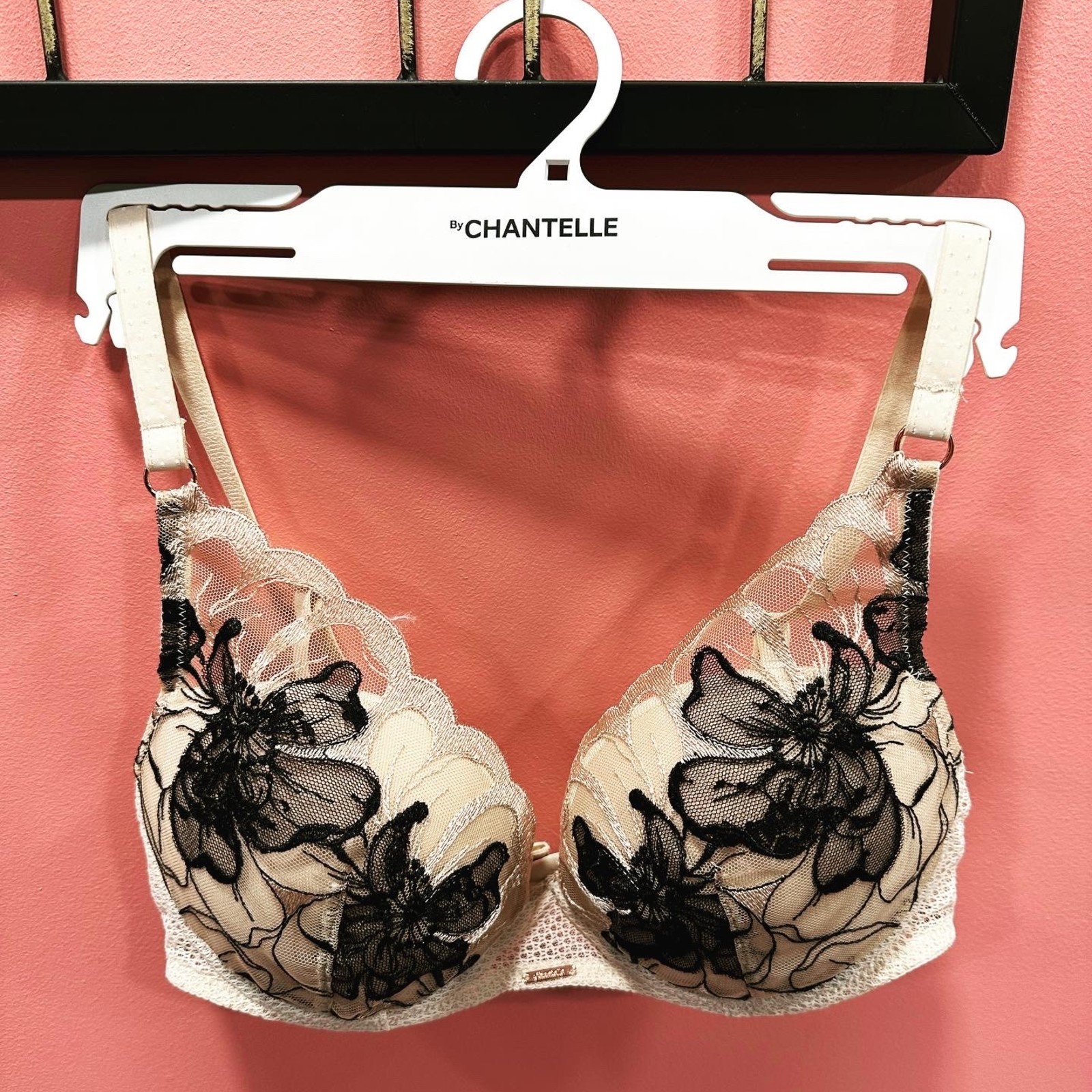 Chantelle Fleurs signature Tshirt Bra