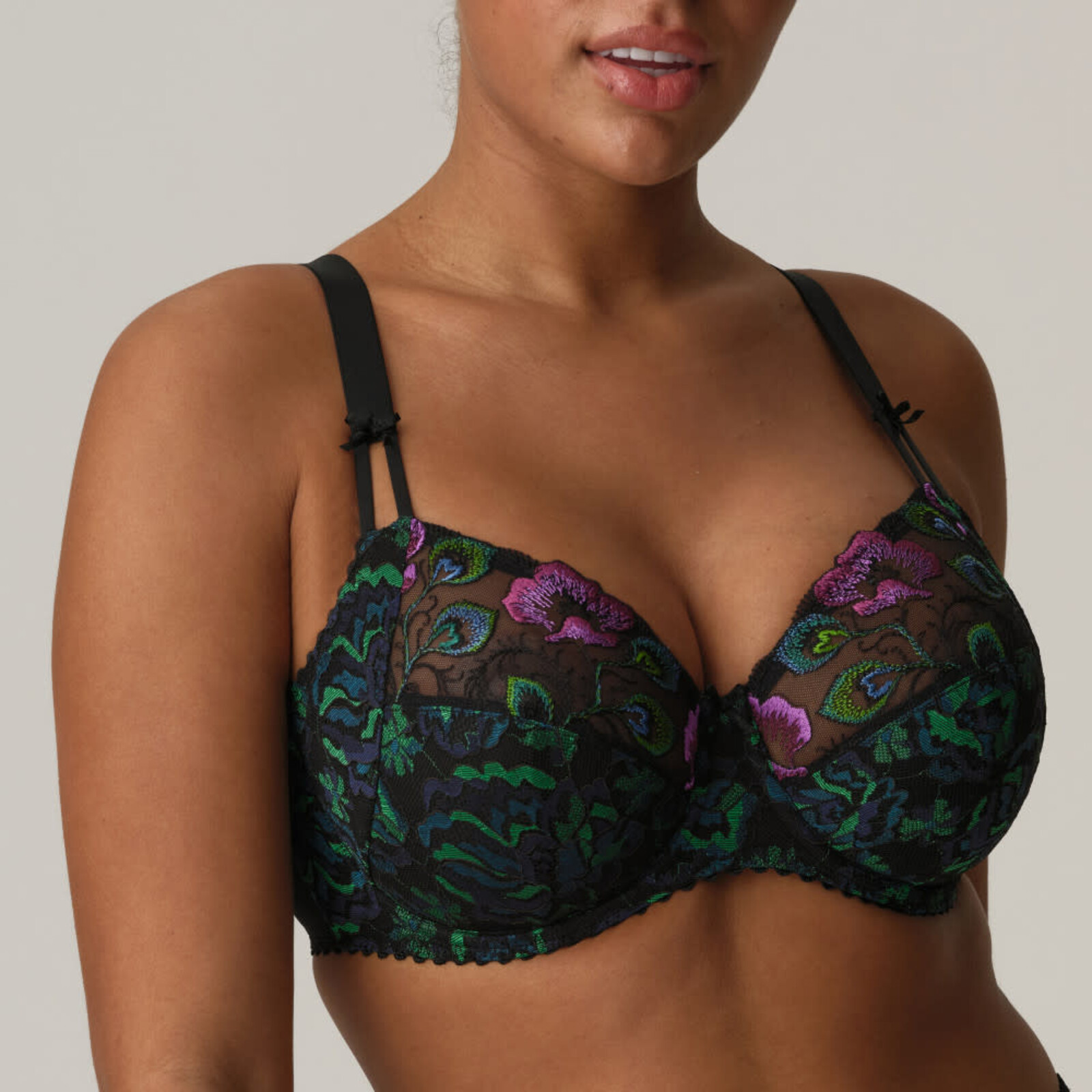 PrimaDonna San Angel Volle Cup BH Peacock Feather 0163490