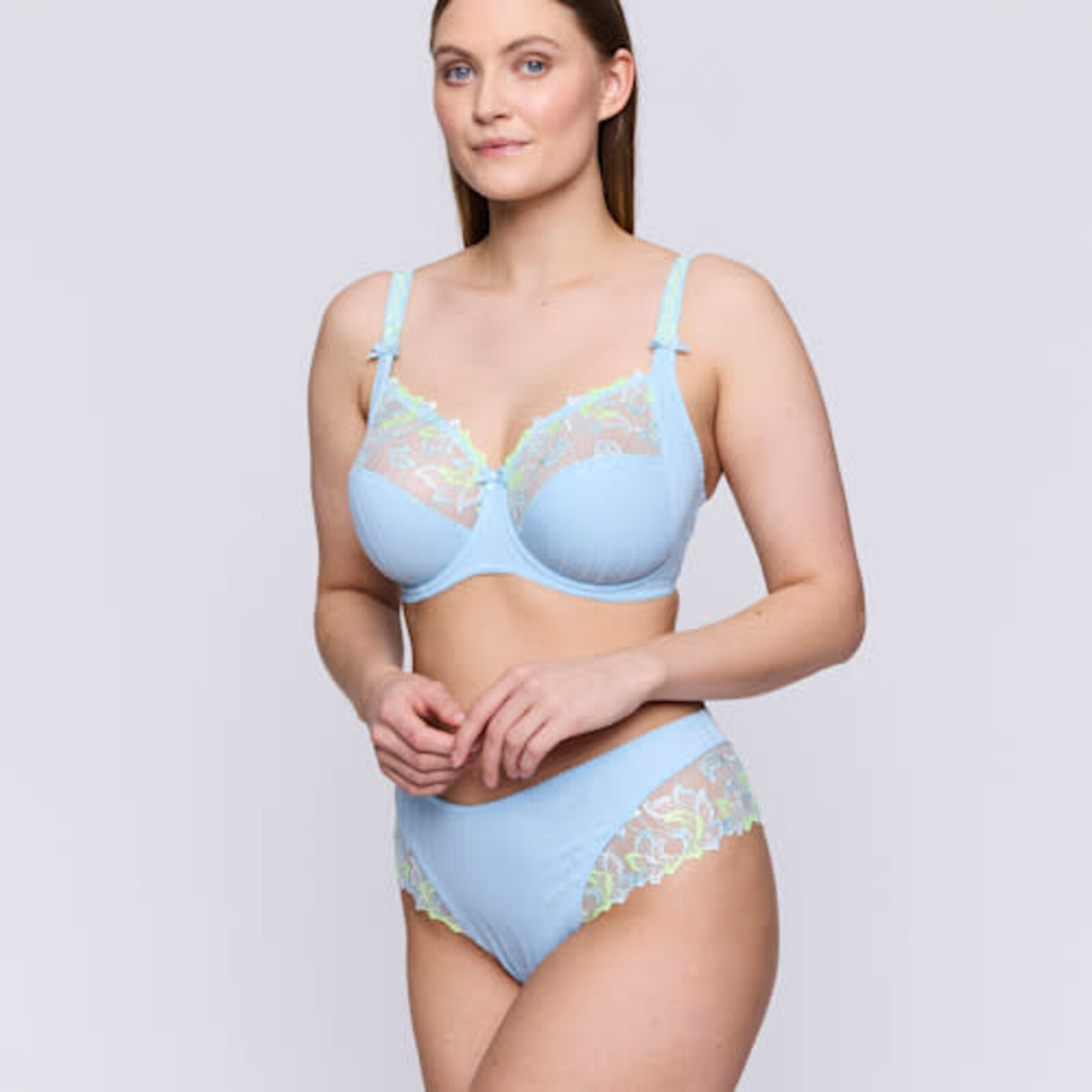 PrimaDonna Deauville Milky Blue