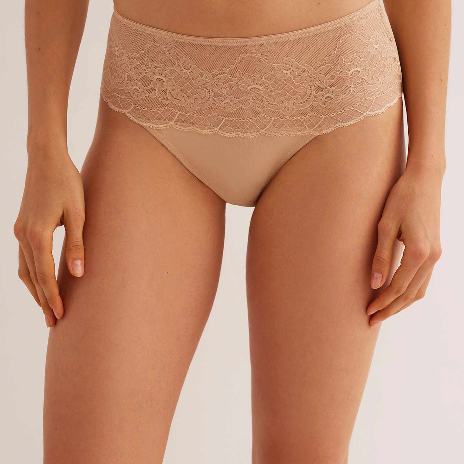 Promise Ines  Slip Midi