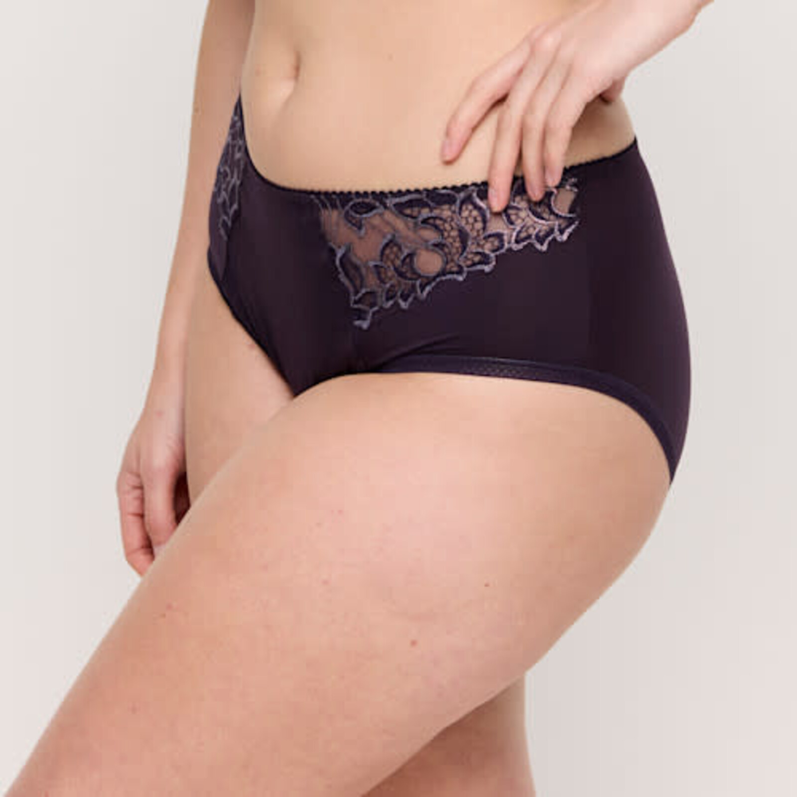 PrimaDonna Deauville Amethyst Gem High Waist Slip