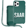 Coverzs Coverzs Funda con cuerda de silicona iPhone 12 Pro Max (verde oscuro) - Nombre + Nombre Coverzs Coverzs Funda con cuerda de silicona iPhone 12 Pro Max (verde oscuro) - Nombre + Nombre