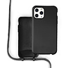 Coverzs Coverzs Funda silicona con cuerda iPhone 12 Pro Max (negro) - Nombre + Nombre Coverzs Coverzs Funda silicona con cuerda iPhone 12 Pro Max (negro) - Nombre + Nombre