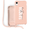 Coverzs Coverzs Funda con cuerda de silicona iPhone Xr (rosa) - Nombre + Nombre - Vertical Coverzs Coverzs Funda con cuerda de silicona iPhone Xr (rosa) - Nombre + Nombre - Vertical