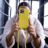 Coverzs Coverzs Funda con cuerda de silicona iPhone 11 (amarillo) - Nombre + Nombre - Vertical Coverzs Coverzs Funda con cuerda de silicona iPhone 11 (amarillo) - Nombre + Nombre - Vertical
