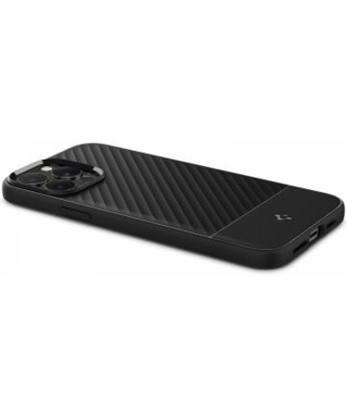 Funda Spigen Core Armor Para iPhone 13 Pro