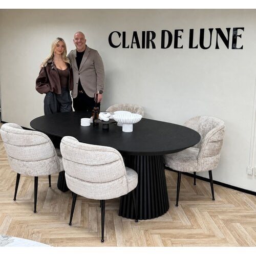 Eettafel Lynn Zwart Ovaal - Rond 120cm tot 200cm Uitschuifbaar