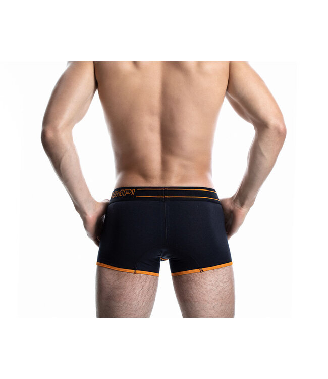 PUMP Nightlight Jogger